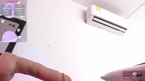 Becky Anders  online show from October 2025 06:38:02 PM