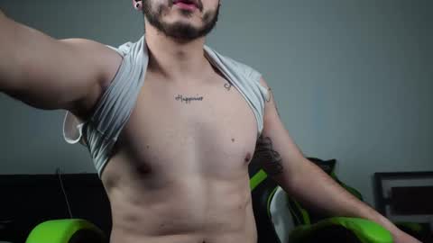 Snapshot of bryanncan01 chatting on December 2024 01:37:02 AM Bryannsex online show from December 2024 01:37:02 AM