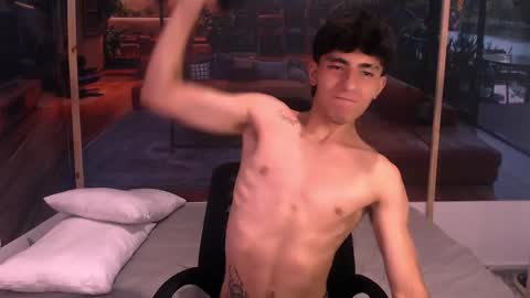 Snapshot of bryant_connor chatting on November 2025 03:18:02 AM Branyt online show from November 2025 03:18:02 AM