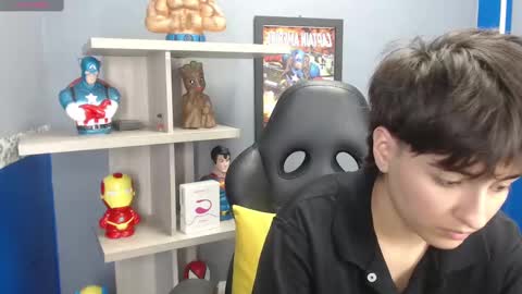 Snapshot of bryce_evans chatting on February 2025 10:22:01 PM B R Y C E  online show from February 2025 10:22:01 PM