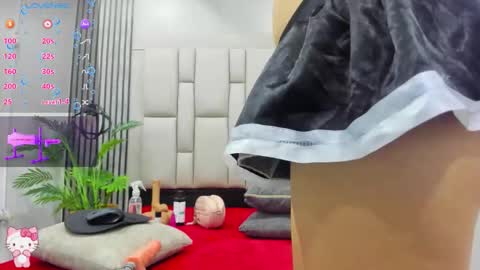 Snapshot of bryonycute chatting on November 2025 12:27:02 PM BRYONY online show from November 2025 12:27:02 PM