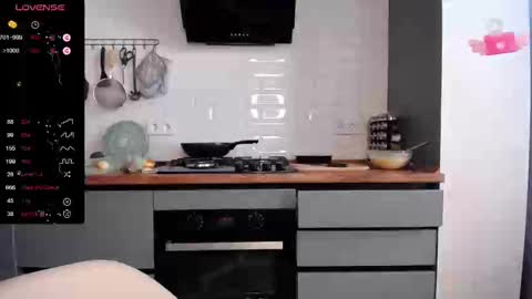 Bubblegum online show from February 2025 12:08:01 PM