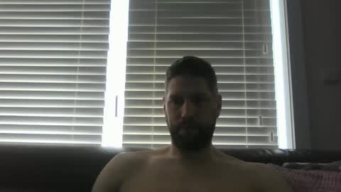 Snapshot of bubblebee1982 chatting on January 2026 01:48:02 PM bubblebee1982 online show from January 2026 01:48:02 PM