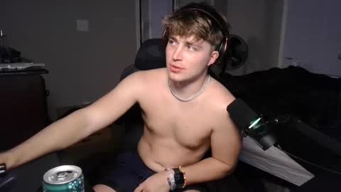 Snapshot of bubblebuttbdn chatting on October 2025 02:44:01 AM BubblebuttBdn online show from October 2025 02:44:01 AM