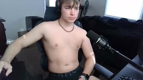 Snapshot of bubblebuttbdn chatting on December 2025 06:59:02 PM BubblebuttBdn online show from December 2025 06:59:02 PM