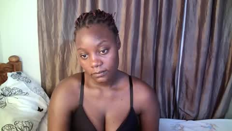 Snapshot of bubbly_ass30 chatting on October 2025 01:58:02 AM bubbly_ass30 online show from October 2025 01:58:02 AM