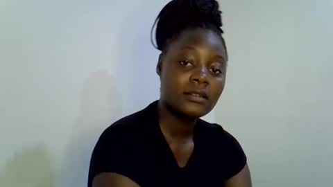 bubbly_ass30 online show from July 2026 03:32:02 PM