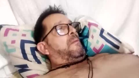 buchs32 online show from November 2025 06:25:02 AM