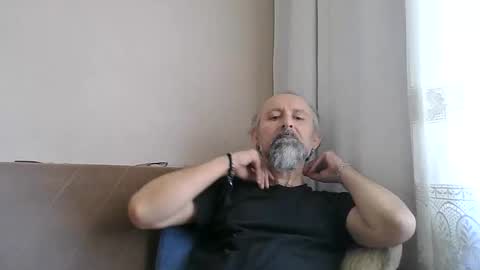Snapshot of buckwessle chatting on April 2026 09:48:02 AM Buck Wessle online show from April 2026 09:48:02 AM