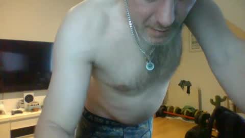 buckyfastie online show from April 2026 03:54:01 PM