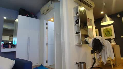 buddiup2 online show from October 2025 03:00:01 PM