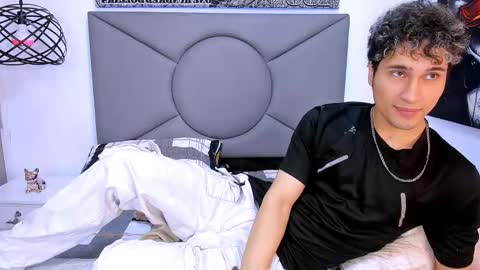 Buddy Whitte online show from January 2026 01:48:02 PM