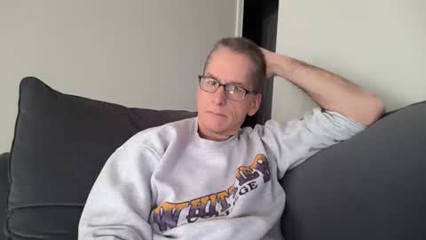 budman004 online show from November 2025 02:42:01 PM