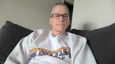 Snapshot of budman004 chatting on March 2026 08:50:01 PM budman004 online show from March 2026 08:50:01 PM