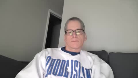 Snapshot of budman004 chatting on March 2026 09:54:01 PM budman004 online show from March 2026 09:54:01 PM