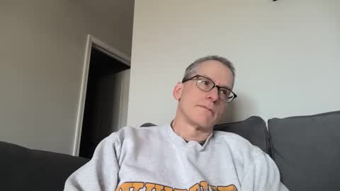 Snapshot of budman004 chatting on March 2026 08:12:02 PM budman004 online show from March 2026 08:12:02 PM
