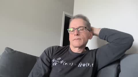 Snapshot of budman004 chatting on April 2026 06:10:01 PM budman004 online show from April 2026 06:10:01 PM
