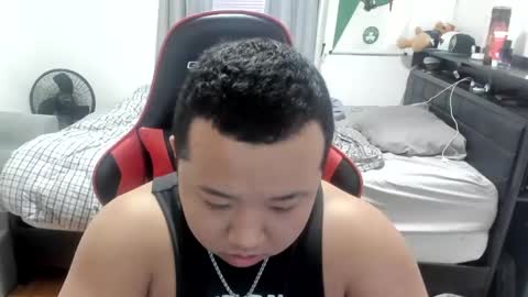 buffsexyman24 online show from March 2025 09:48:02 PM