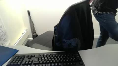 buggemann online show from December 2025 06:50:01 AM