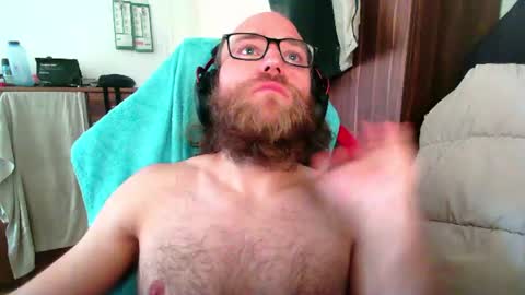 Snapshot of buhalteris chatting on July 2026 07:36:02 AM Lukas online show from July 2026 07:36:02 AM