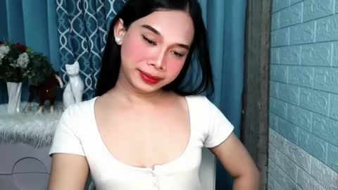 Mikay online show from August 2026 12:40:01 PM