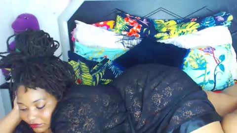 bulkyyass4u online show from February 2026 07:21:02 PM