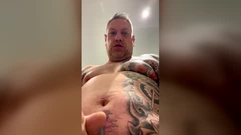 bulletbill1 online show from April 2026 03:42:02 AM