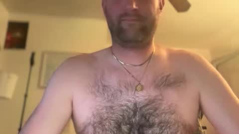 Snapshot of bumlover4567 chatting on April 2026 03:52:01 AM bumlover4567 online show from April 2026 03:52:01 AM