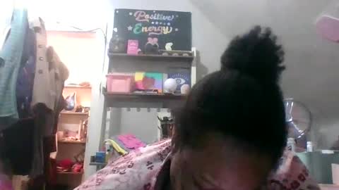 Snapshot of bumpylumpybbw chatting on January 2025 02:56:02 AM bumpylumpybbw online show from January 2025 02:56:02 AM