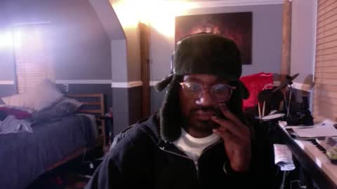 Bungalow Entertainment online show from November 2025 06:38:02 AM