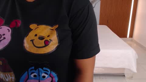 Snapshot of bunny_bao chatting on February 2026 12:19:01 PM Rossi Hill online show from February 2026 12:19:01 PM