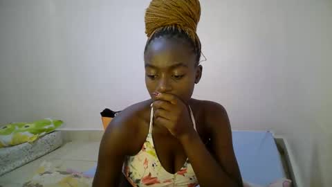 bunny_bliss1 online show from May 2026 05:02:02 AM