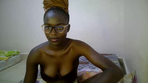 bunny_bliss1 online show from May 2026 03:28:01 PM
