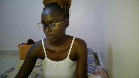 bunny_bliss1 online show from May 2026 03:01:01 AM