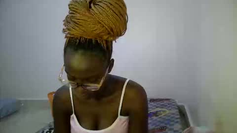 bunny_bliss1 online show from May 2026 11:24:02 PM