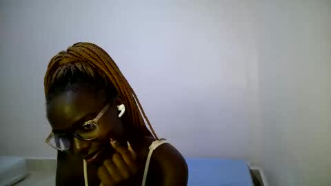 bunny_bliss1 online show from May 2026 10:41:02 PM