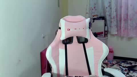 Snapshot of bunny_flower18 chatting on February 2025 07:17:02 PM bunny_flower18 online show from February 2025 07:17:02 PM