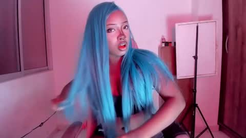 Snapshot of bunny_secrets chatting on May 2026 11:55:01 PM Isa online show from May 2026 11:55:01 PM
