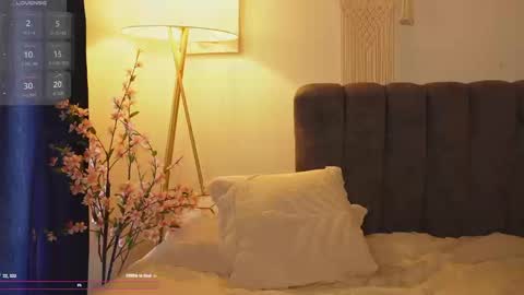 Snapshot of bunnycute_shy chatting on September 2025 02:20:01 PM 30 Off online show from September 2025 02:20:01 PM