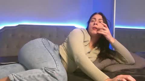 Snapshot of bunnyela chatting on February 2026 06:06:02 PM bunnyela online show from February 2026 06:06:02 PM