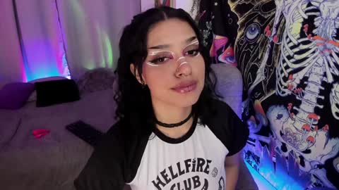   online show from January 2025 02:27:02 AM