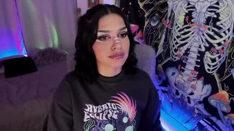   online show from January 2025 02:58:02 AM