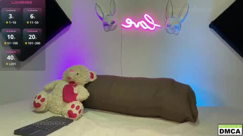  MARY BUNNY  online show from December 2025 07:58:02 AM