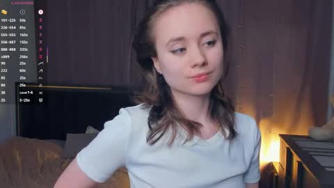 Lizy online show from April 2026 07:51:02 PM