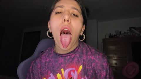 Jess online show from November 2025 05:24:01 AM