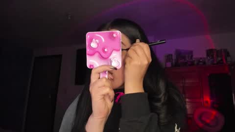 Jess online show from December 2025 05:38:02 AM