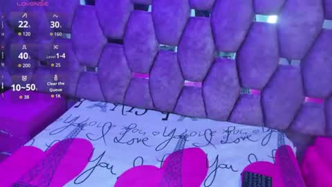 burbuja pink  online show from July 2026 03:32:01 AM