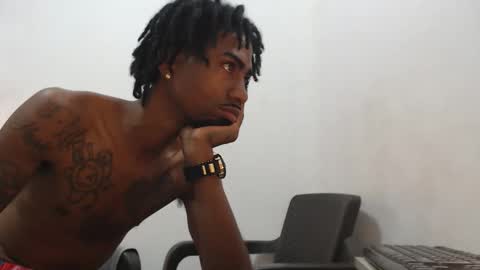 Snapshot of burrodelacosta chatting on May 2026 03:35:02 AM burrodelacosta online show from May 2026 03:35:02 AM