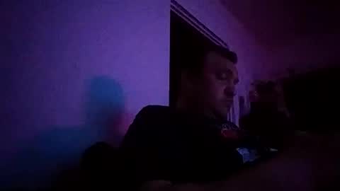 Snapshot of bury703709 chatting on March 2025 12:11:02 AM Creazy dad online show from March 2025 12:11:02 AM