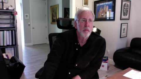 Snapshot of bustinout99 chatting on January 2025 08:21:01 PM afternoon wood online show from January 2025 08:21:01 PM